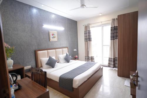 hotel the luxe 18