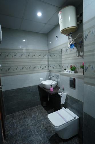 hotel the luxe 18