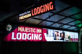 Majestic Inn,,2 star