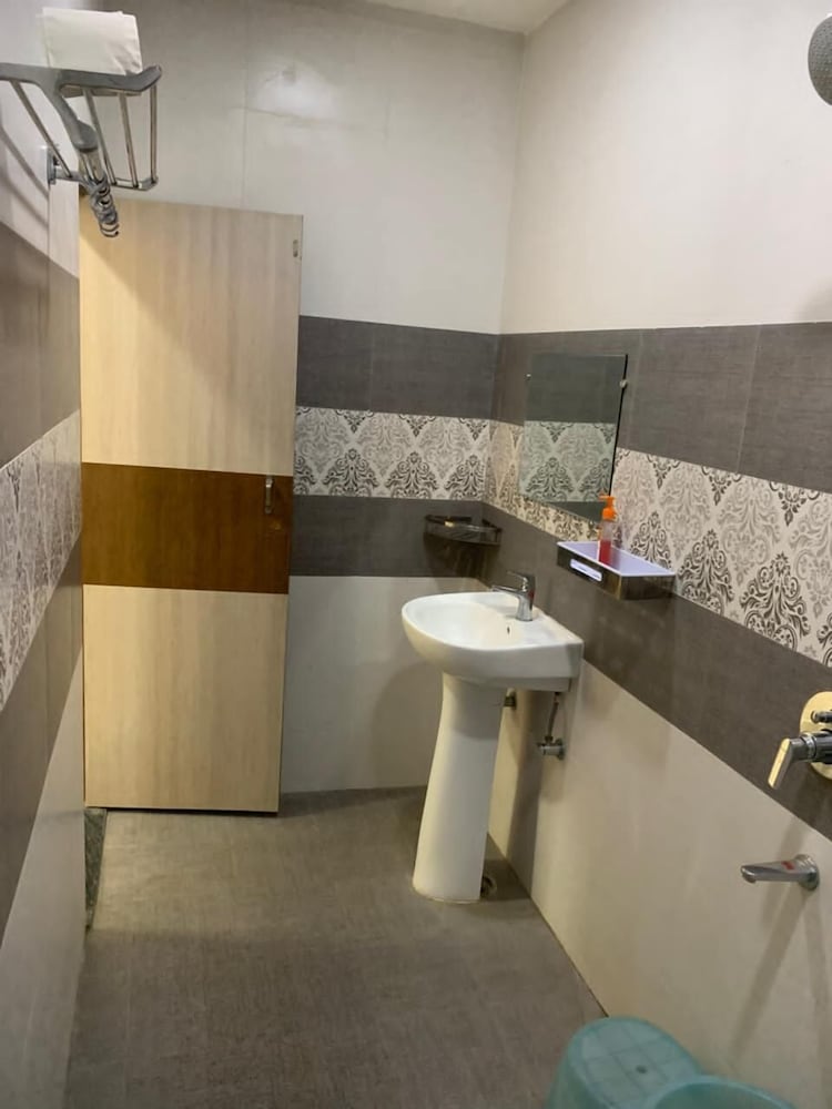 hotel royal celebration