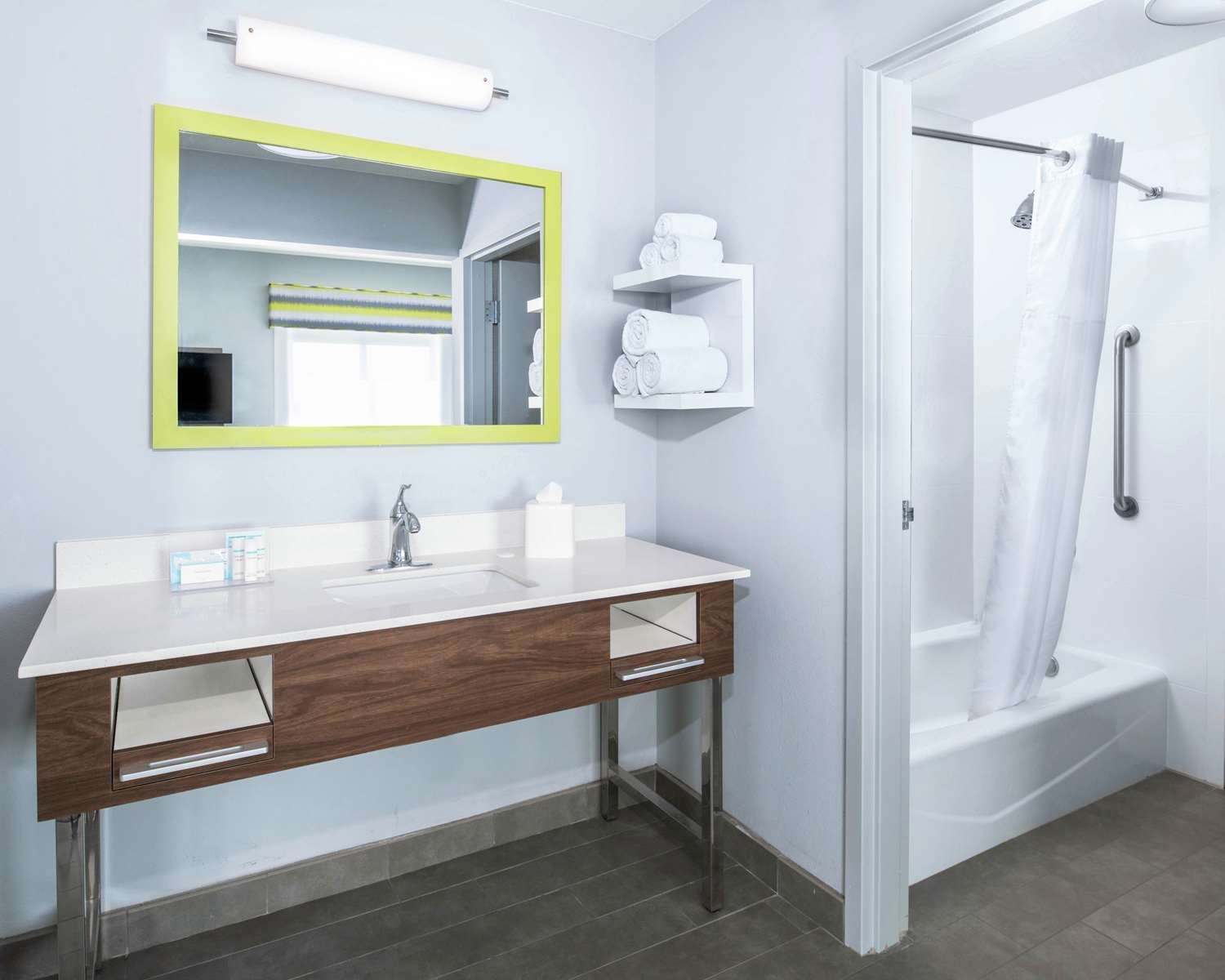 hampton inn and suites lubbock southwest