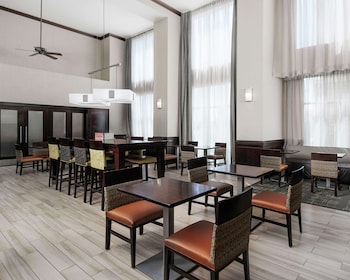 hampton inn and suites lubbock southwest
