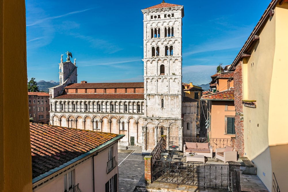 lucca