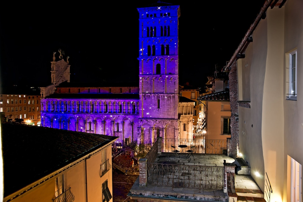 lucca