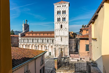 lucca