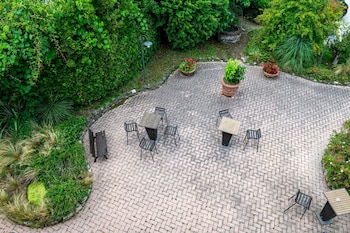 villa corte degli dei