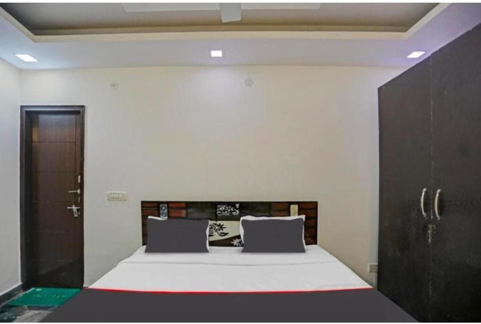 hotel radient international