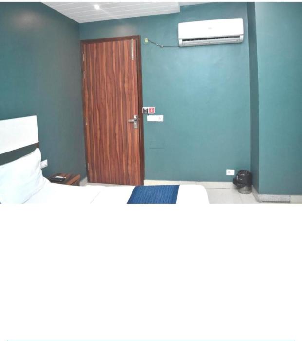 hotel radient international