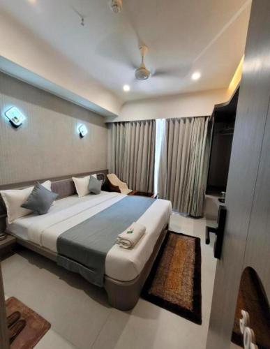 hotel radient international