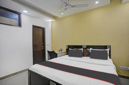 Hotel Radient International,,2 star
