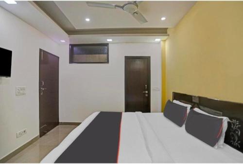 Hotel Radient International,,2 star