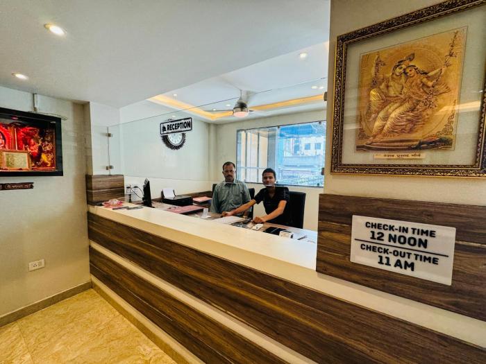 hotel majestic lucknow