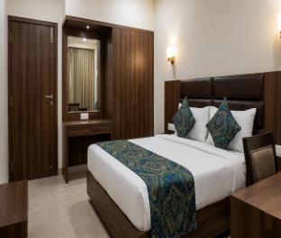 hotel kanha classic