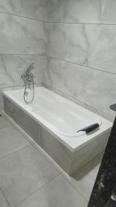 Hotel Rose Gold,,2 star