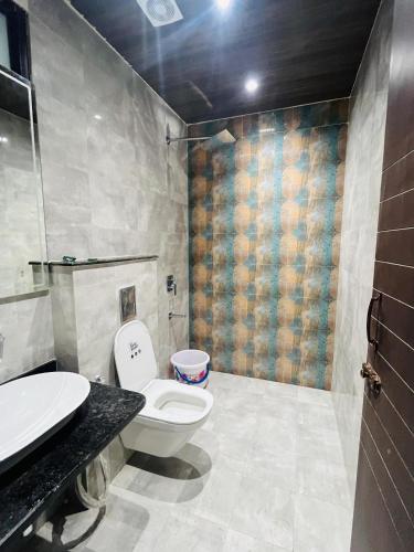 goel villa and hotel