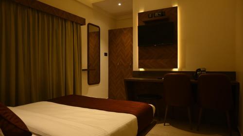 hotel thanga airaa