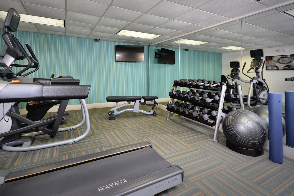 holiday inn express lynchburg by ihg