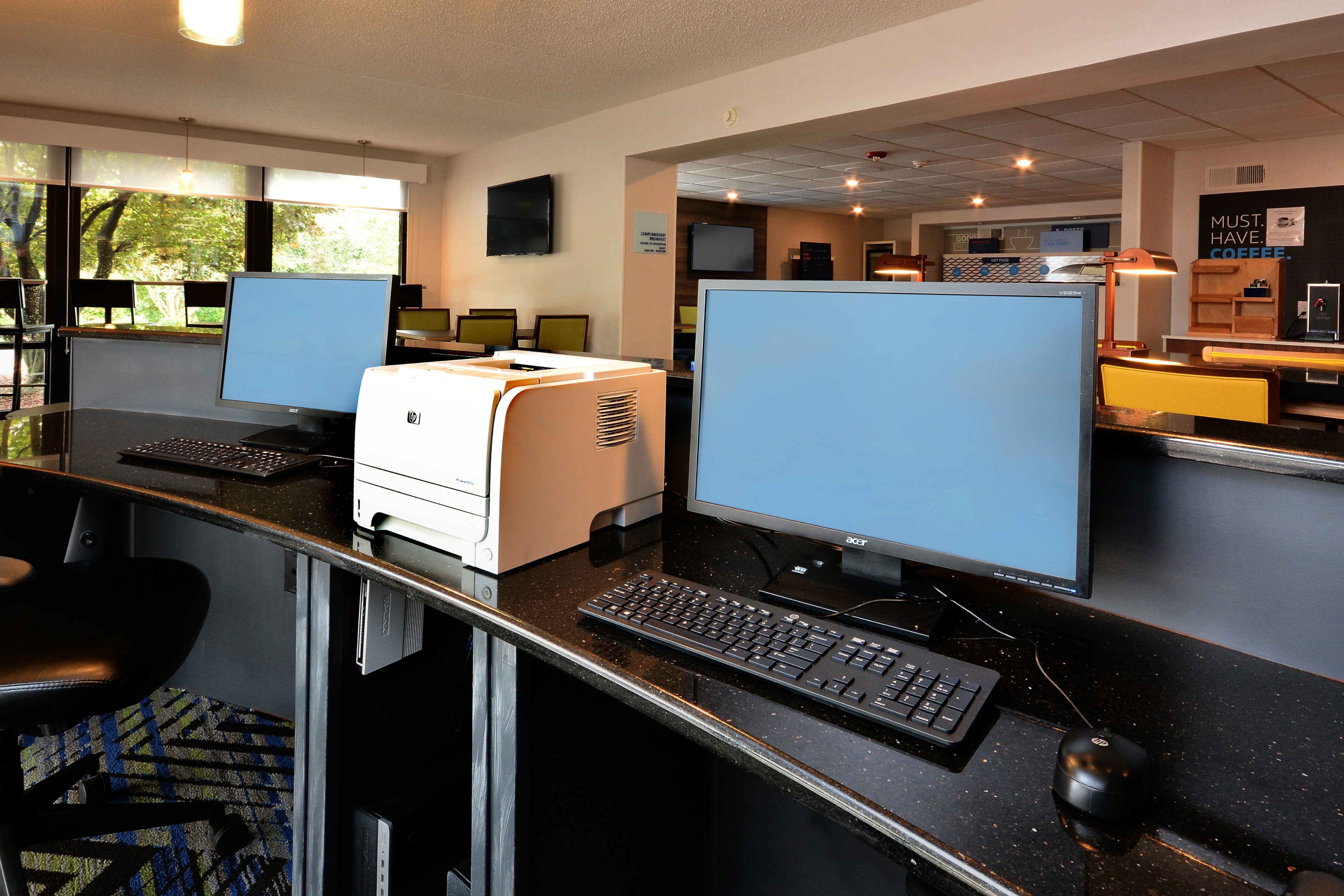 holiday inn express lynchburg by ihg