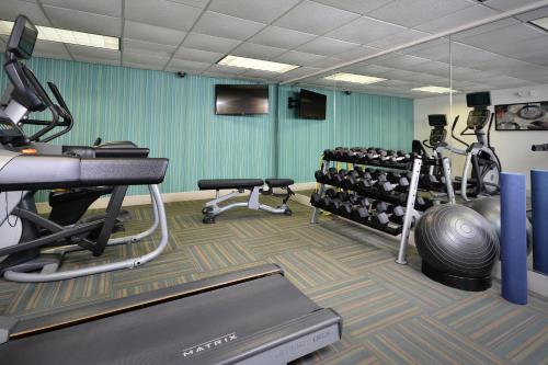 holiday inn express lynchburg by ihg