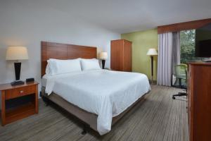 holiday inn express lynchburg by ihg
