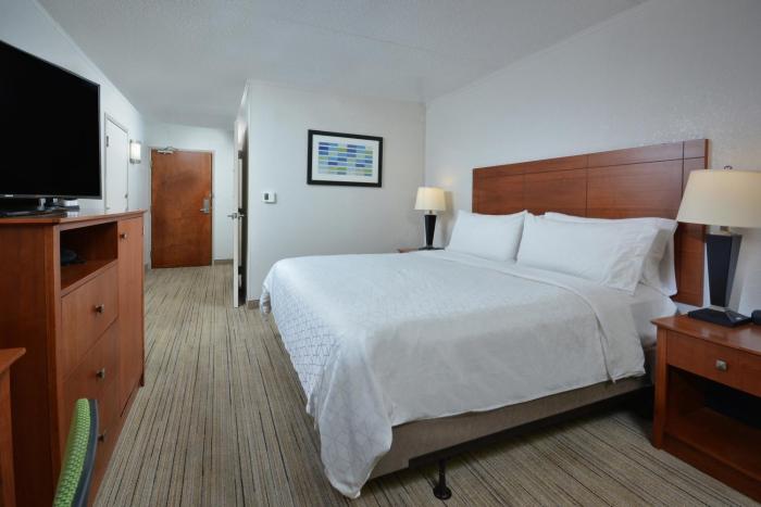 holiday inn express lynchburg by ihg