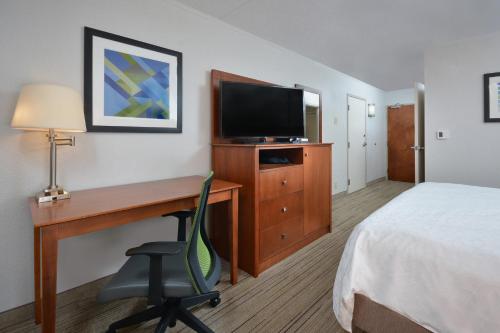 holiday inn express lynchburg by ihg