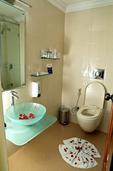 the gokulam park kochi