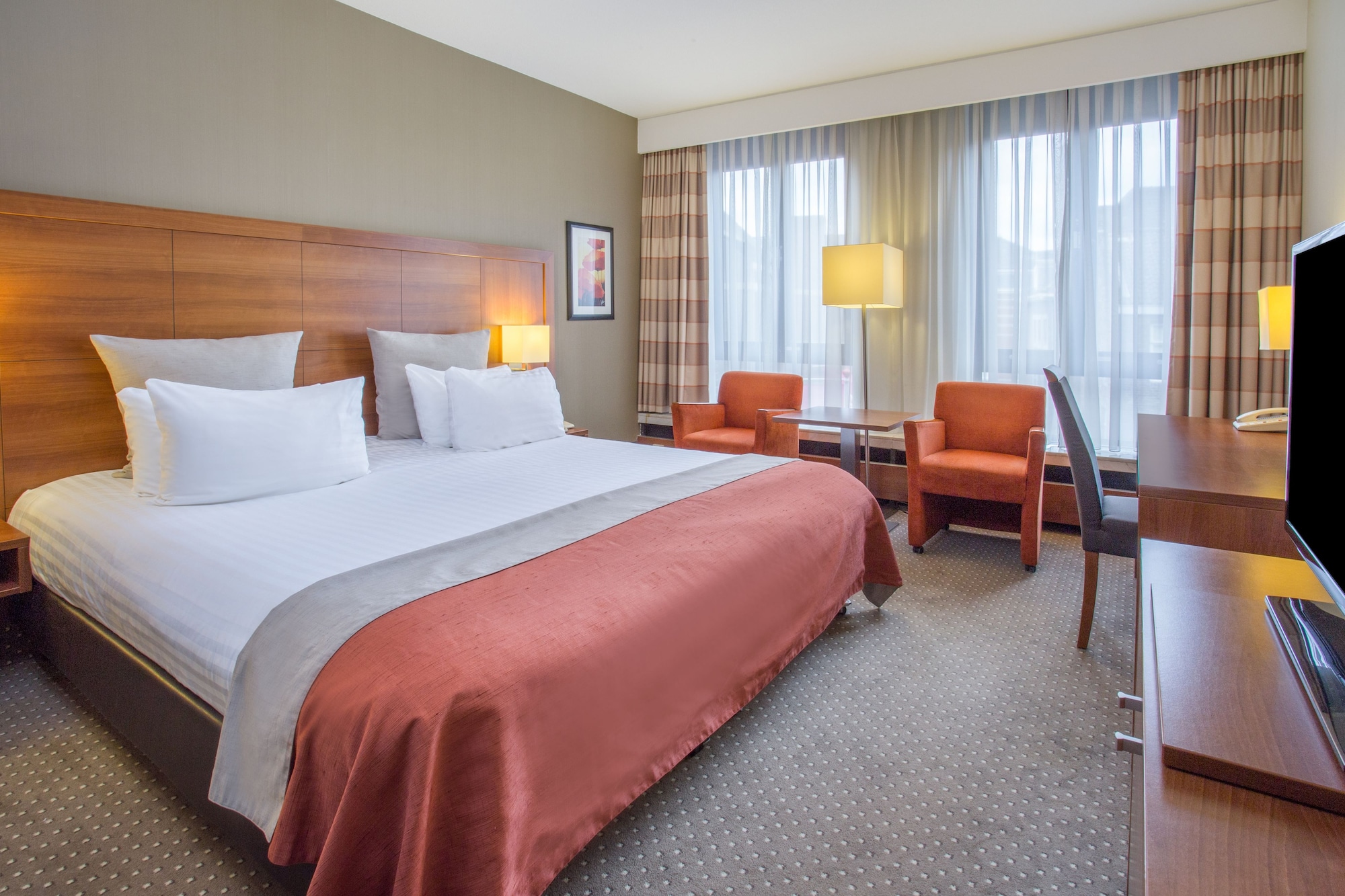 crowne plaza maastricht by ihg
