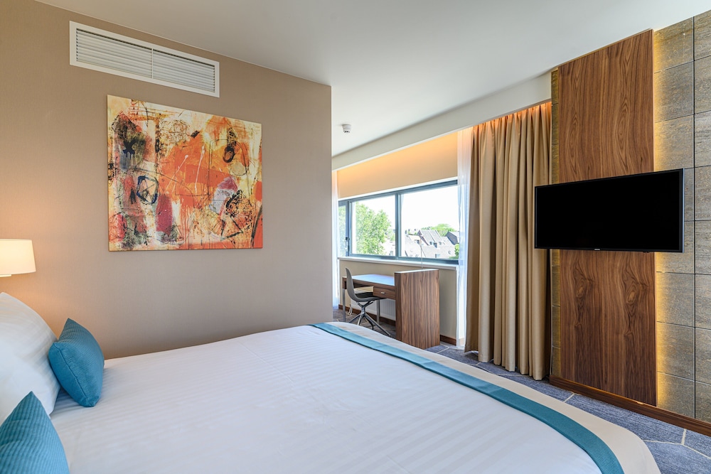 crowne plaza maastricht by ihg