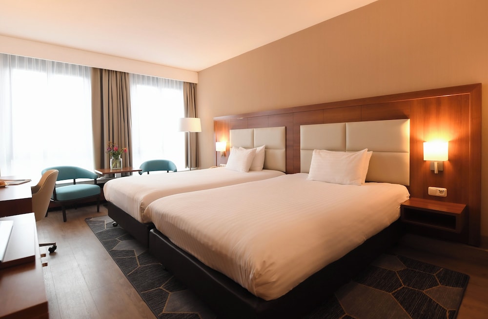 crowne plaza maastricht by ihg