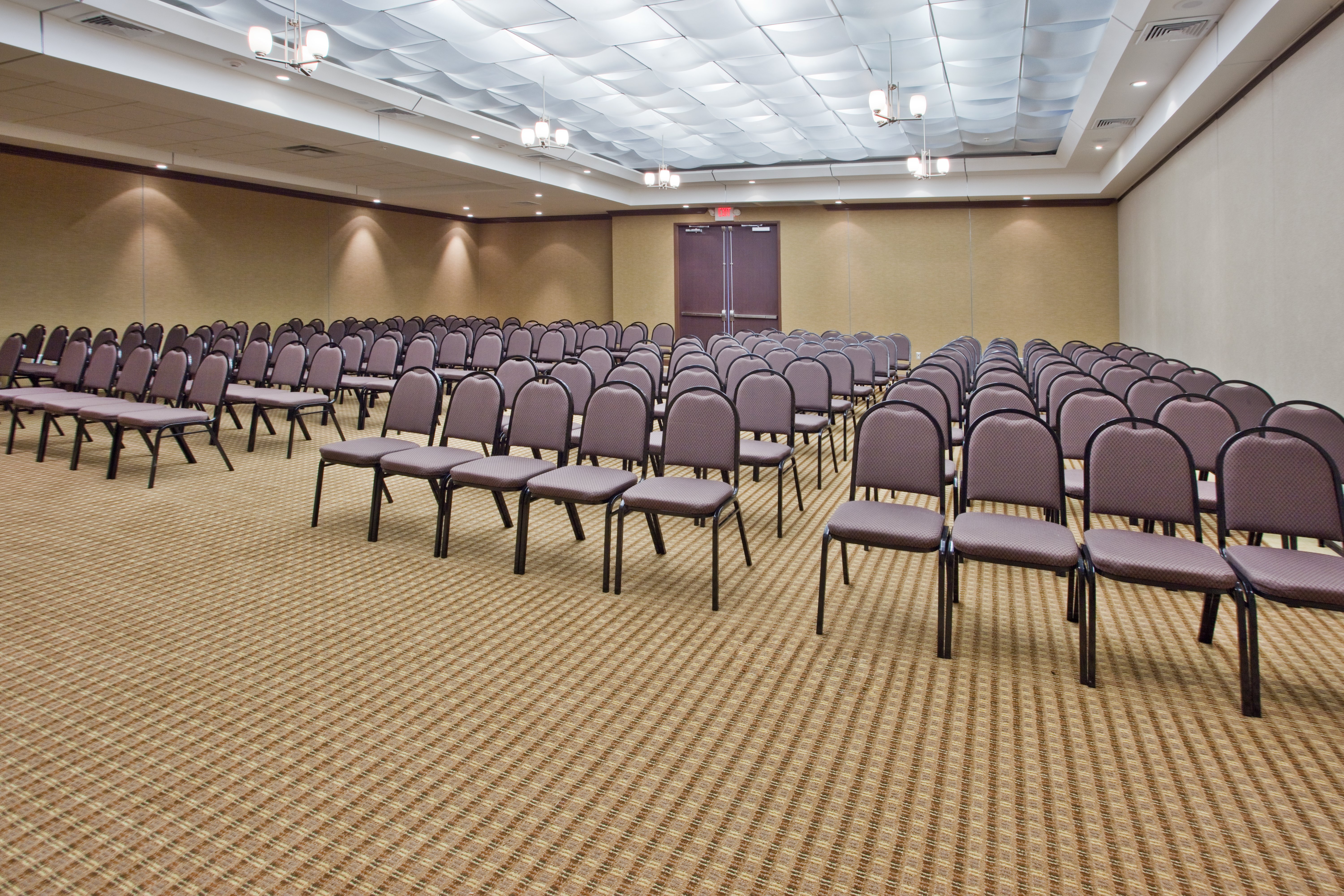 holiday inn macon north by ihg