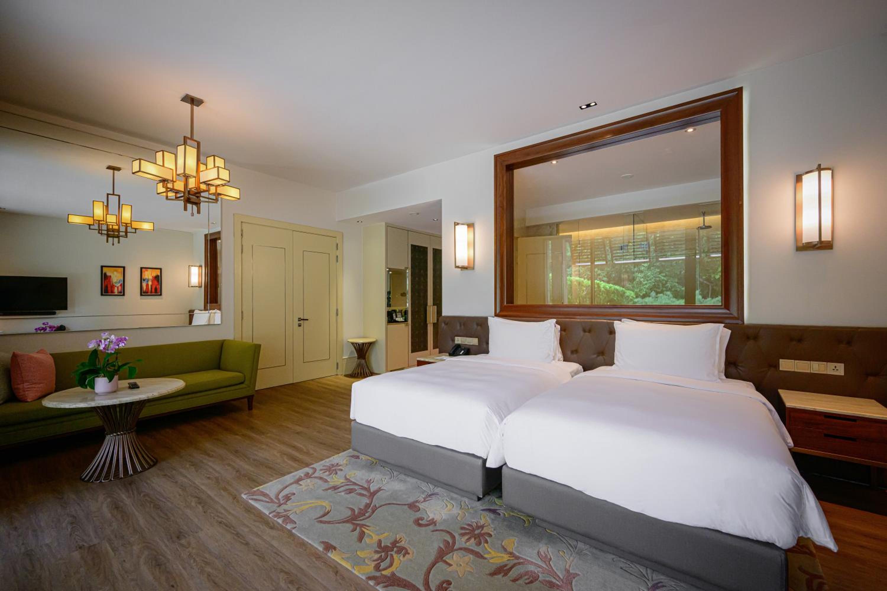 resorts world sentosa equarius hotel