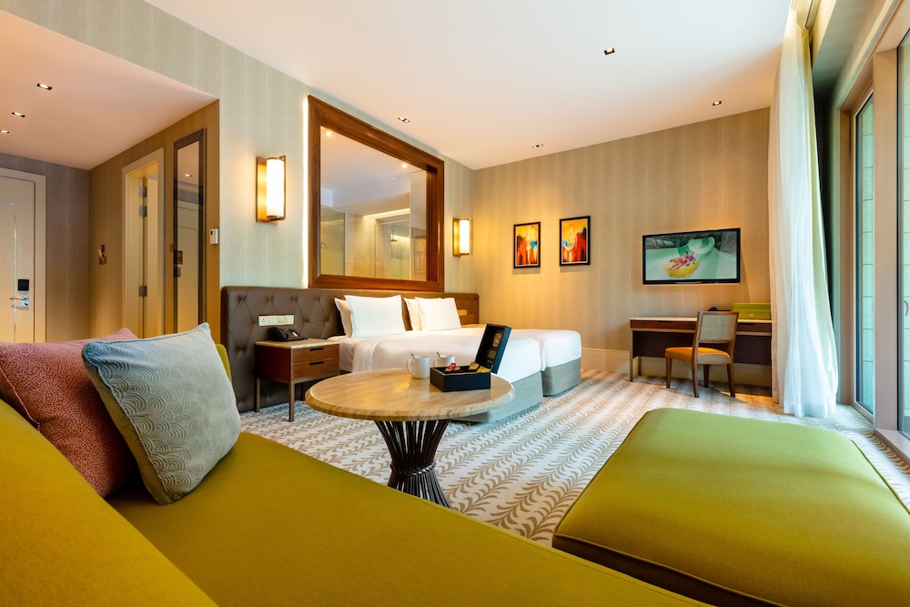resorts world sentosa equarius hotel