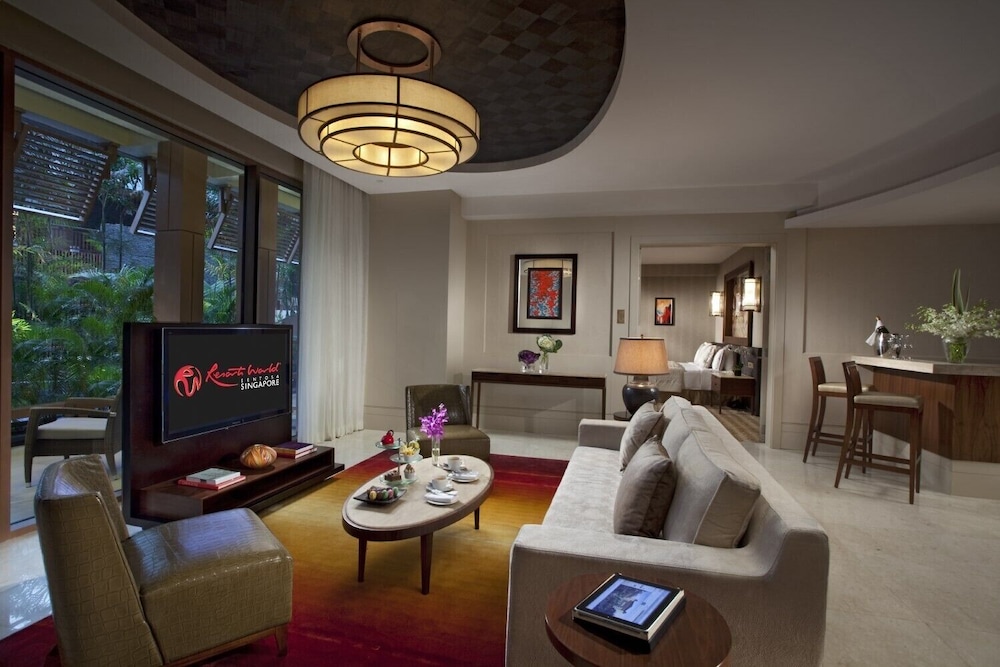 resorts world sentosa equarius hotel