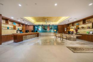 resorts world sentosa equarius hotel