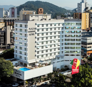 plaza blumenau hotel