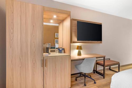 cambria hotel euless dfw airport south