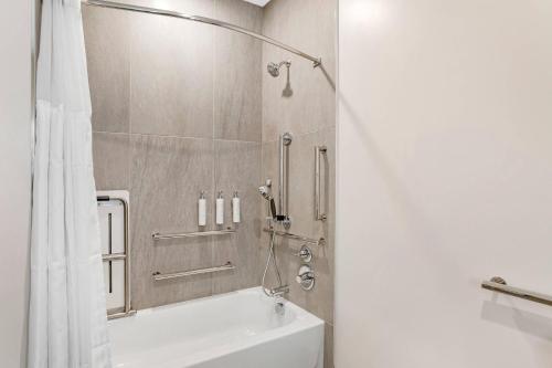 cambria hotel euless dfw airport south