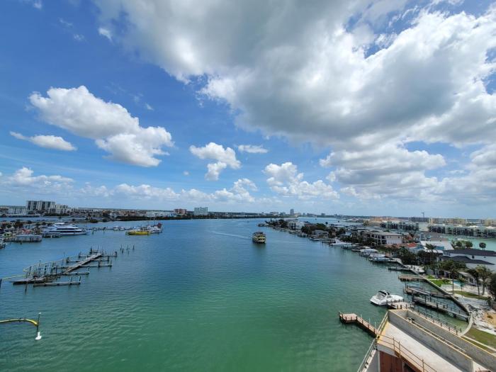 the chart house marina hotel