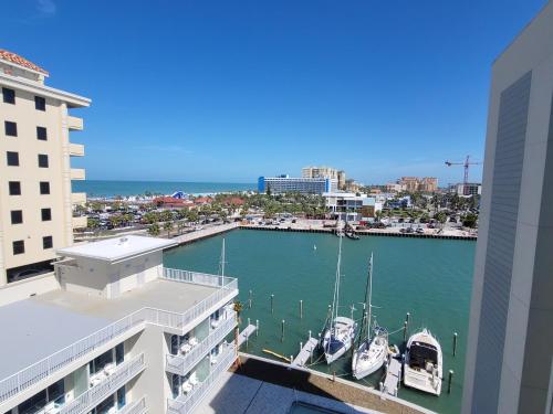 the chart house marina hotel