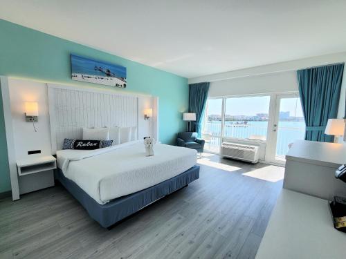 the chart house marina hotel