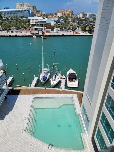 the chart house marina hotel