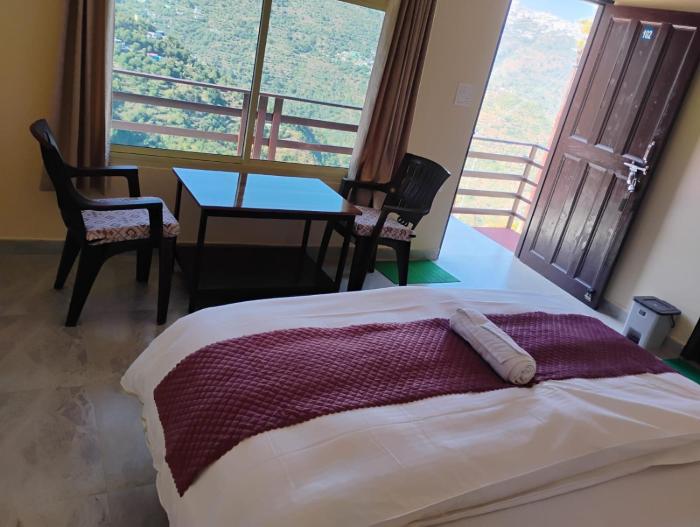 tathastu resort tehri