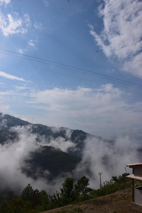 tathastu resort tehri