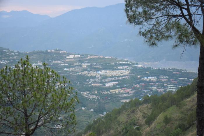 tathastu resort tehri
