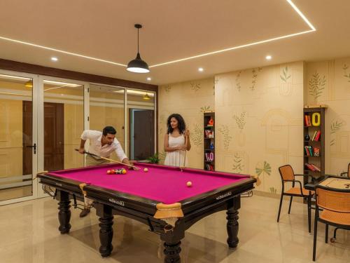 the hosteller bam jaipur hawa mahal