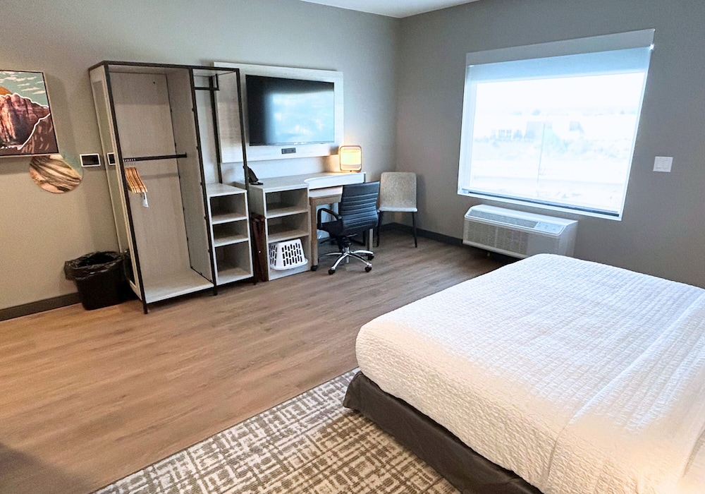 home by best western st george