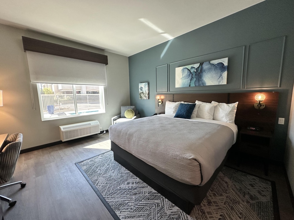 best western plus rialto