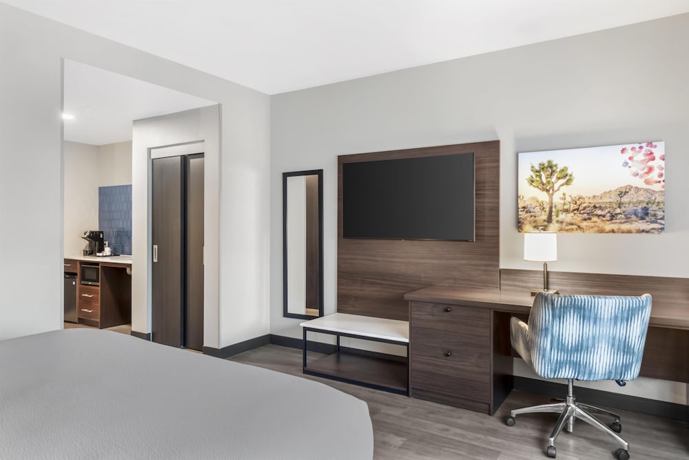 best western plus rialto