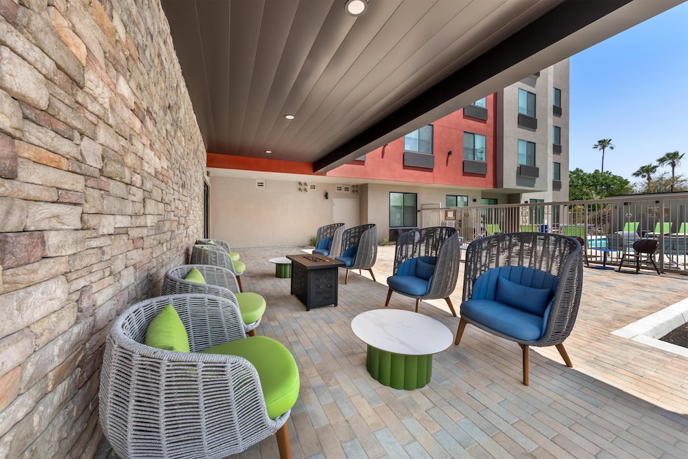 best western plus rialto
